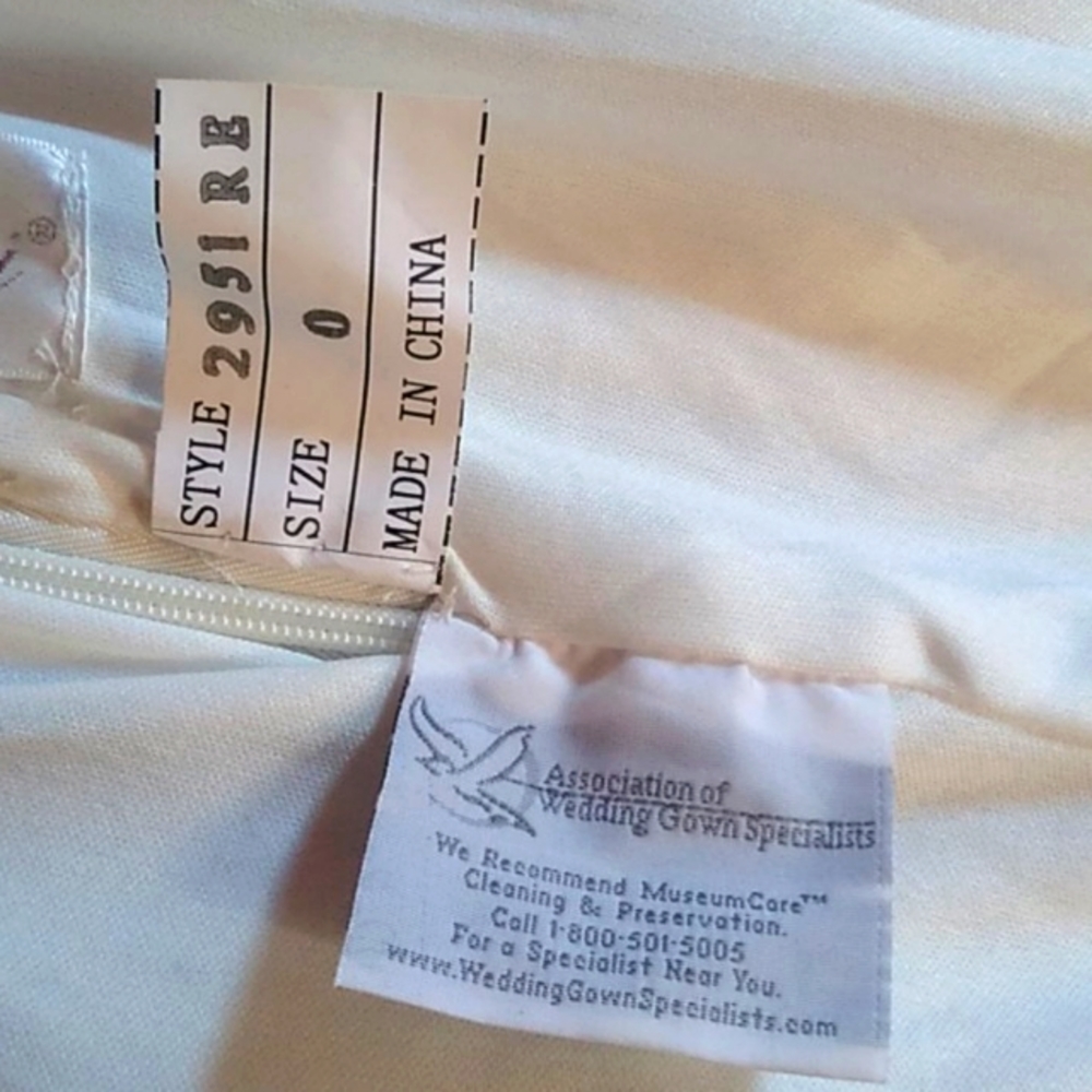 Val Stefani beaded dress Size 0 Association of Wedding Gown Specialists - Picture 4 of 12